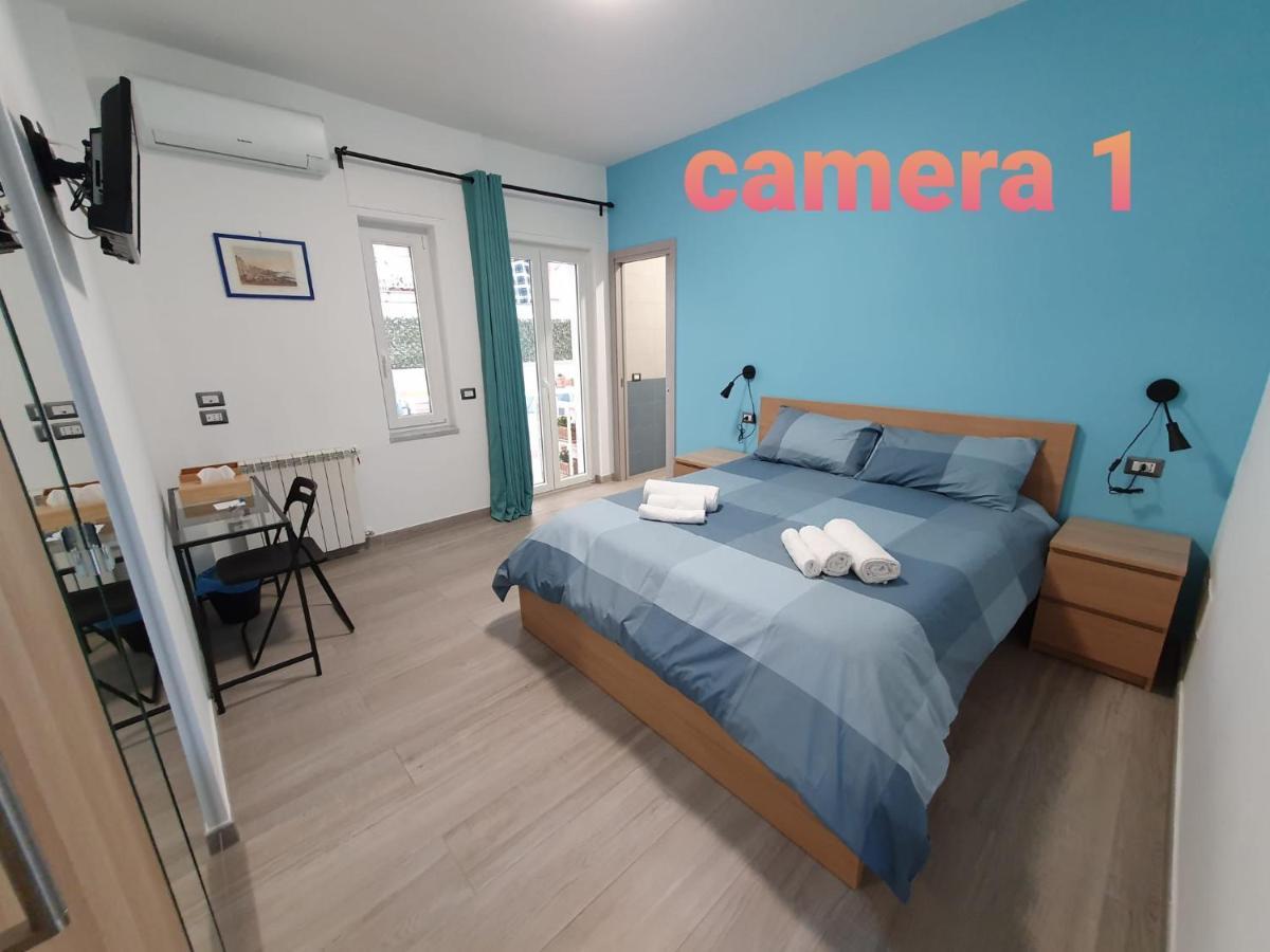 @Home Napoli エクステリア 写真